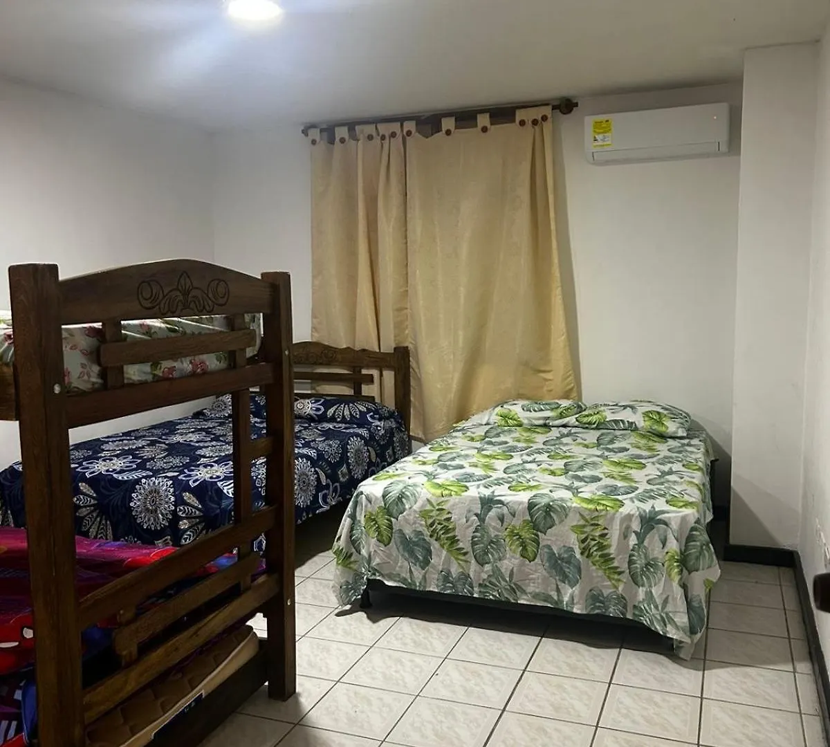 Pensión Hostal Tayrona Santa Marta  Colombia